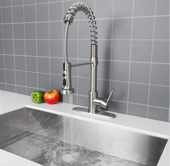Lordear Single Handle Kitchen Faucet Single Hole Kitchen Sink Faucet